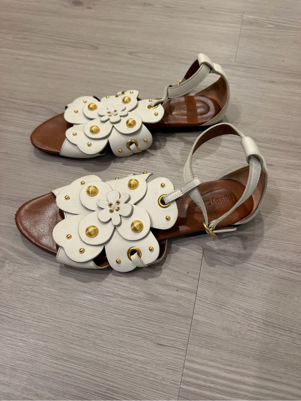 See By Chloe White Floral Leather Ankle-Strap Sandals with Gold Accents - Picture 11 of 11